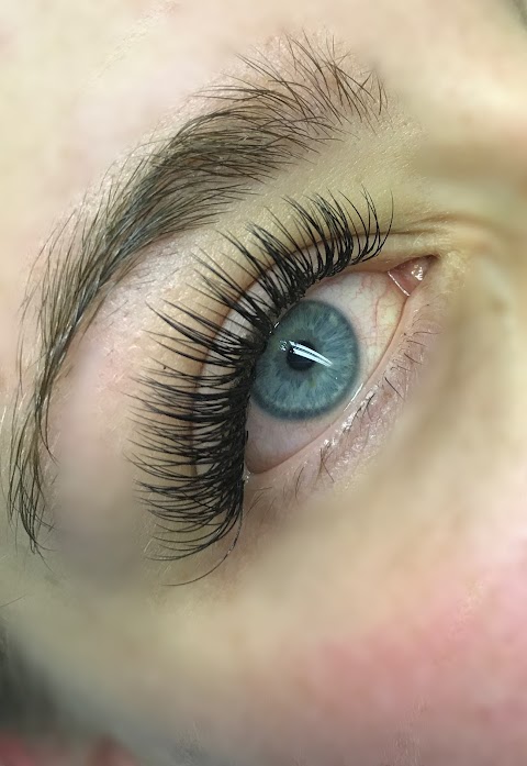 Stephanie Jade - Lash Specialist, Hair And Beauty