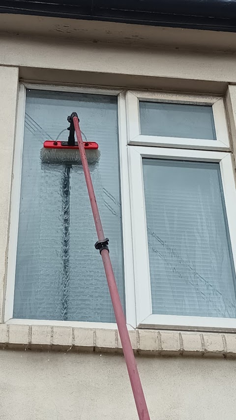 Clear & Clean Window Cleaners Bristol