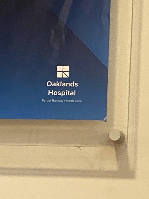 Oaklands Hospital