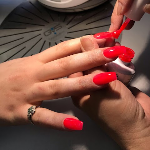 Tiffany's Nails and Beauty