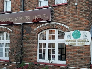 Fountain House Hotel