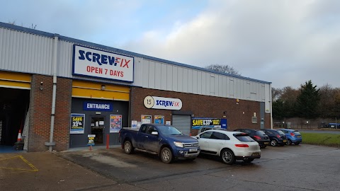 Screwfix Woking