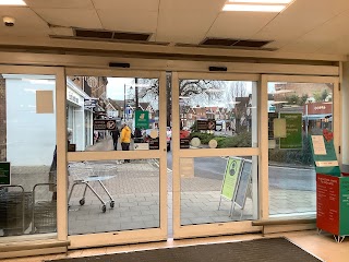 Waitrose & Partners Cobham