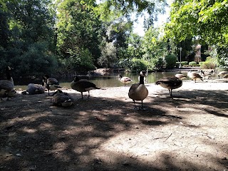 Clockhouse Gardens