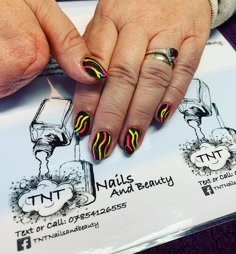 TNT Nails and Beauty