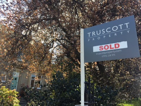 Truscott Property