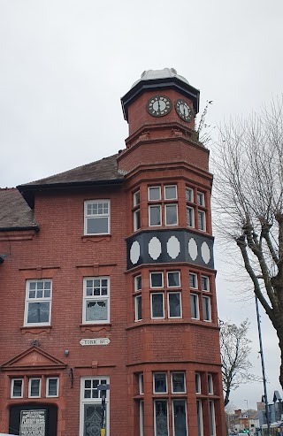 Golden Scissors Kings Heath - Barber Shop Birmingham