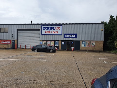Screwfix Reading - Hyperion Way
