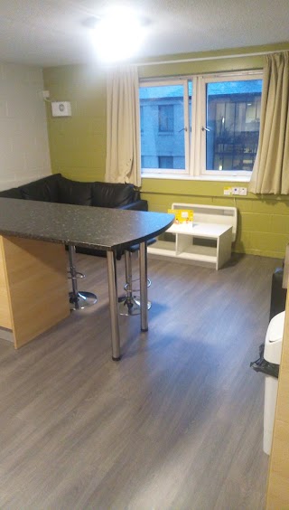 Cosy Student Rooms W/ Shared Kitchen in Aberdeen City Centre!