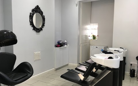 Supreme Hair and Beauty Salon