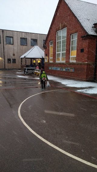 Raddlebarn Primary & Nursery School