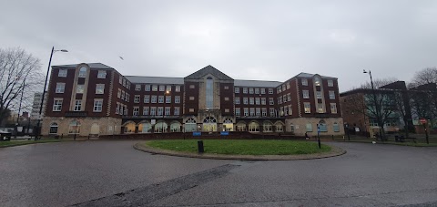 Wirral Met College, Conway Park Campus