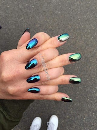 JJ Nails