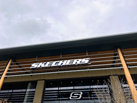 Skechers