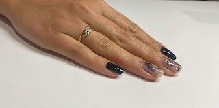 Any Mihaylova - Nail Artist