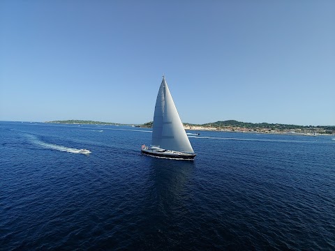 A2A YACHTING - Yacht Charter Worldwide