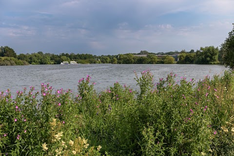 South Lake Leisure Centre