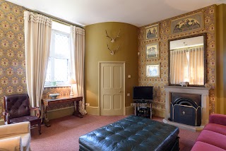 Hunting Tower - Chatsworth Holiday Cottages