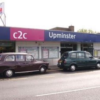 Upminster Taxi Rank