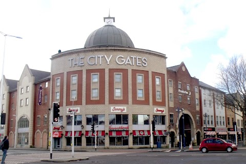 Premier Inn Swansea City Centre hotel