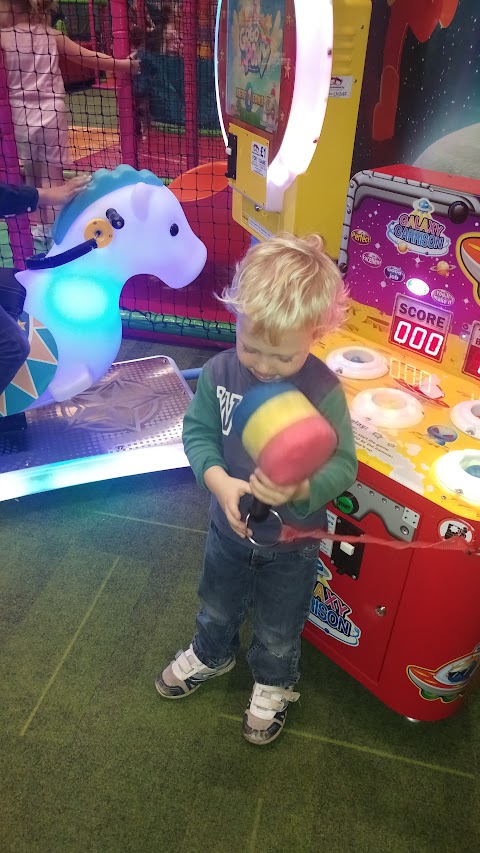 Runaround Play Centre