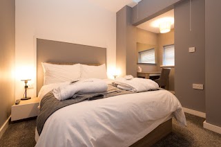 Aaron Wise Serviced Apartments