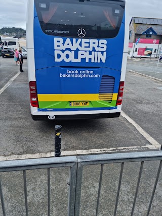 Bakers Dolphin Coach Travel