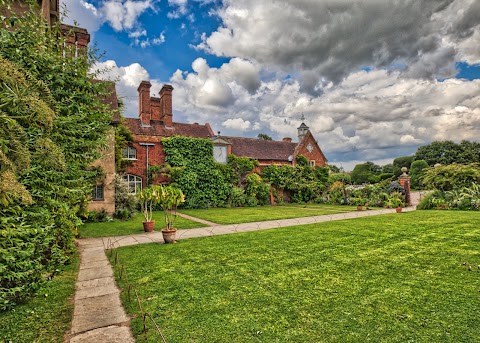 National Trust - Packwood House