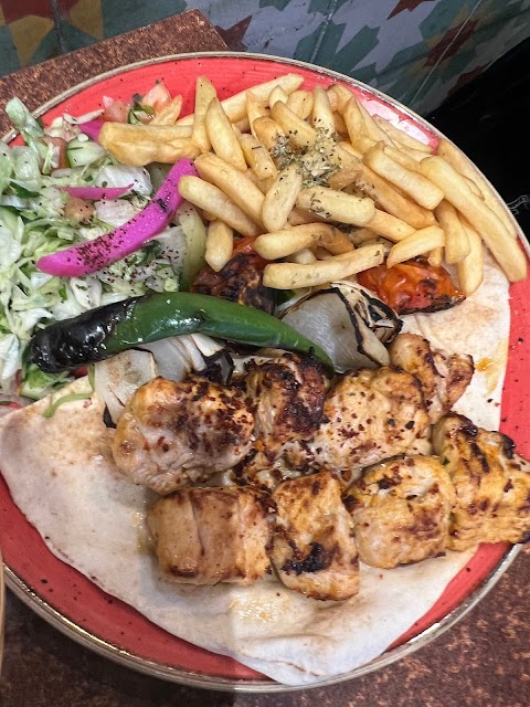 Bakchich Lebanese Restaurant