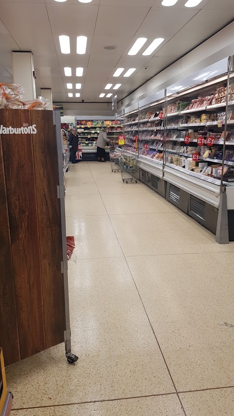 Iceland Supermarket Leigh