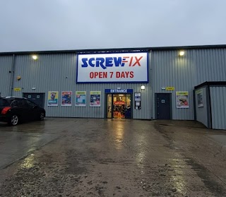 Screwfix Garforth