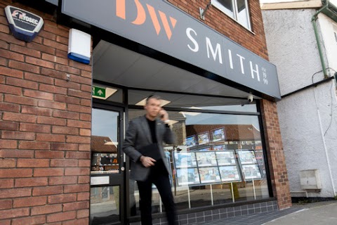 D W Smith & Company