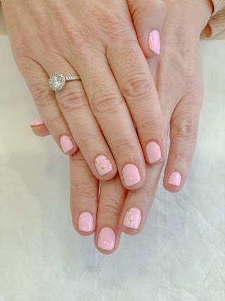 Luxurious Nails