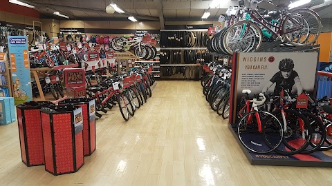 Halfords - Falkirk