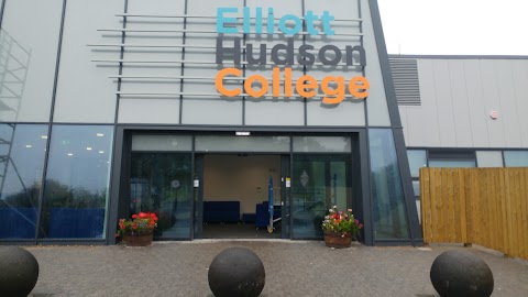 Elliott Hudson College