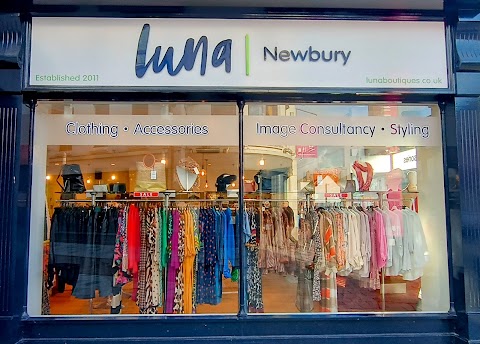 Luna Newbury