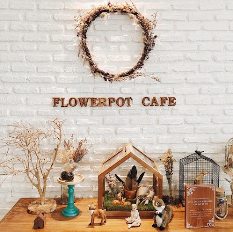 The Flower Pot Cafe