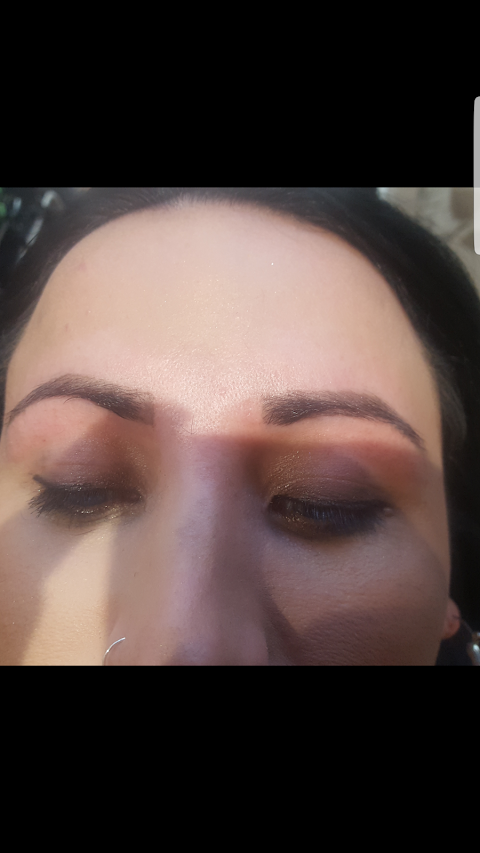 Rani's brow & eyelash lounge