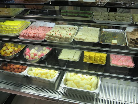 Anand Sweets Hyde Park