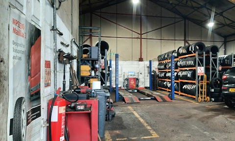 Top Tread Tyres Service & MOT centre