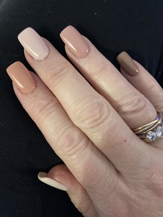 Amy Nails