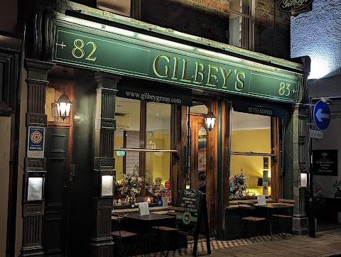 Gilbey's Bar, Restaurant & Townhouse