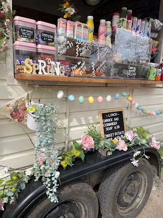 Little Cottage Kitchen Towcester