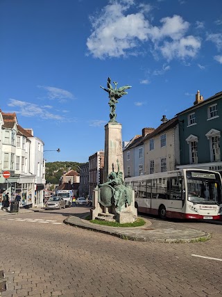 Fox and Sons Estate Agents Lewes