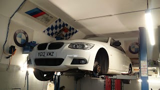 P&P Garage - BMW, MINI, MERCEDES ,PORSCHE , VW, AUDI,SKODA, SEAT