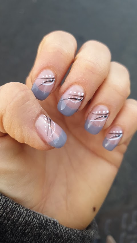 American 5 Star Nails