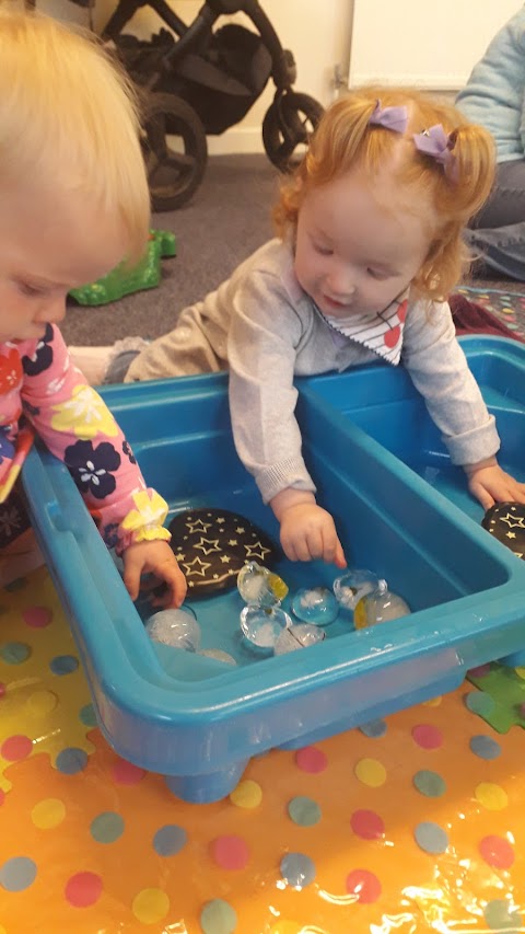 Tots Play Neath - Baby and Toddler Development classes