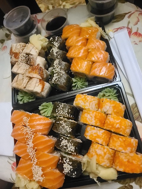 Masago sushi