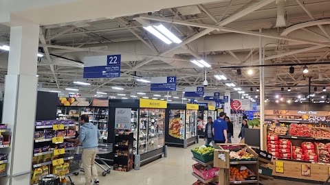 Tesco Superstore