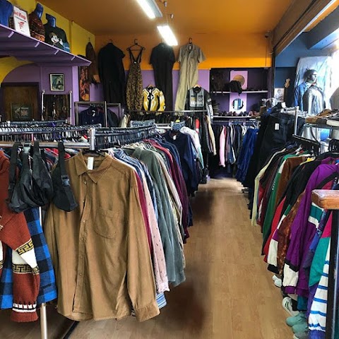 Freshmans Vintage Store